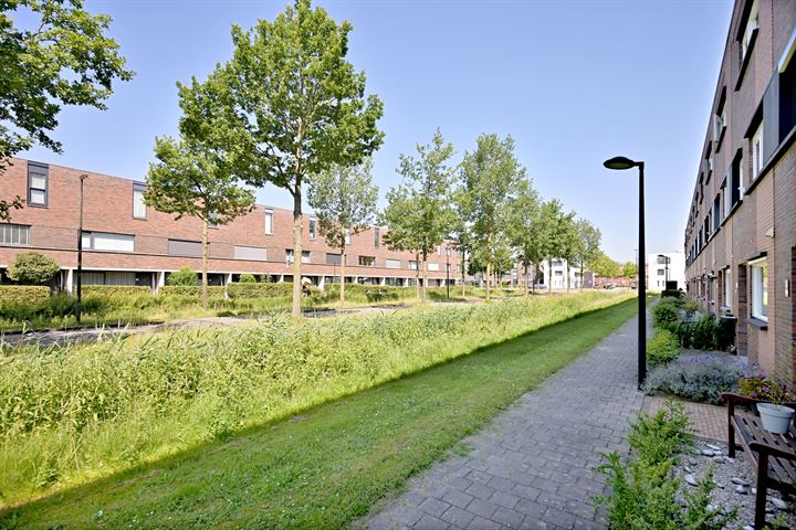 Bekijk foto 33 van Leeghwaterlaan 27