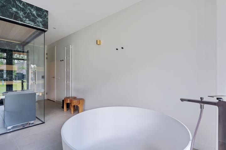 Foto 18 van Valtherweg 36-293