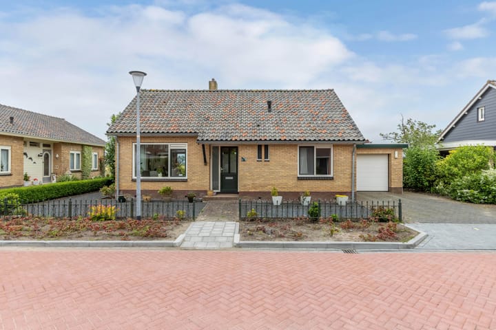 Foto 1 van van Duivenvoordestraat 16