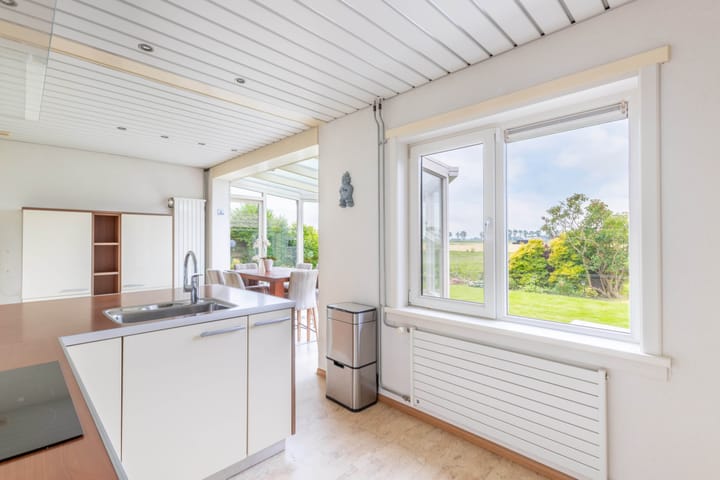 Foto 9 van van Duivenvoordestraat 16