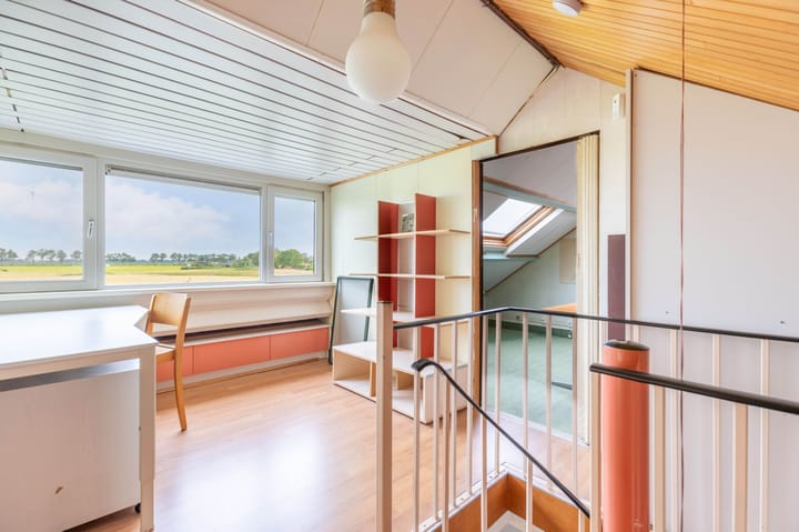 Foto 19 van van Duivenvoordestraat 16