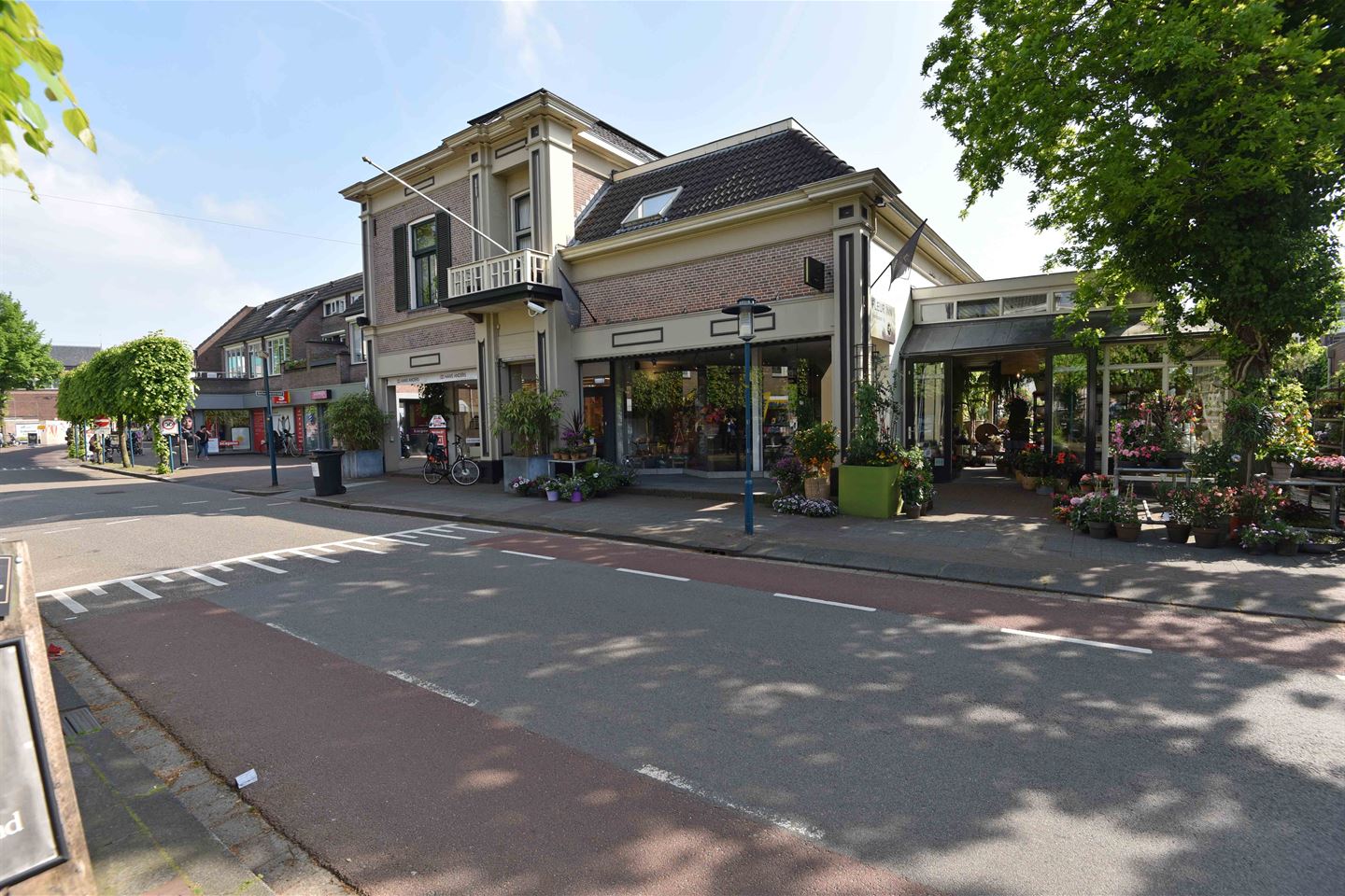 Bekijk foto 2 van Hoofdstraat 113-115