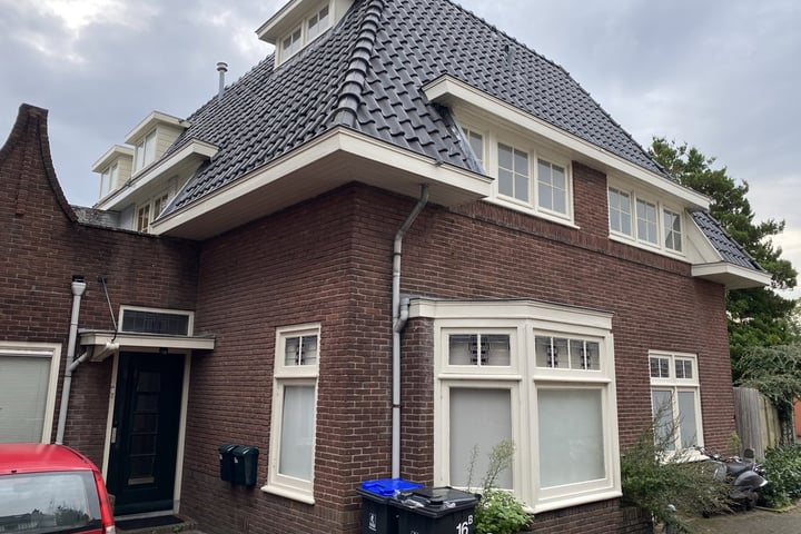 Huizerweg 16 B