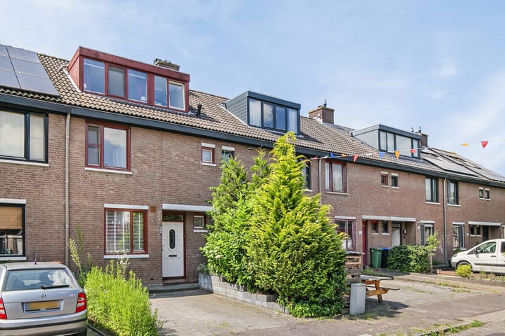 Photo 1 of Wildenburgstraat 105