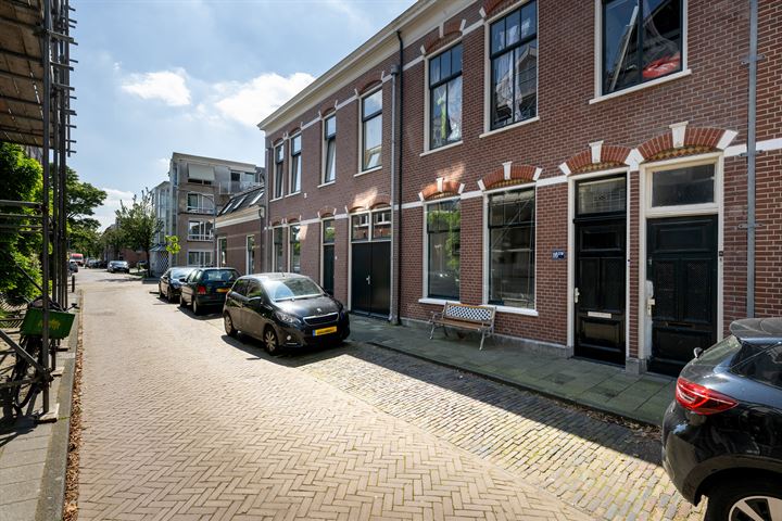 Bekijk foto 26 van Schneevoogtstraat 16-ZW