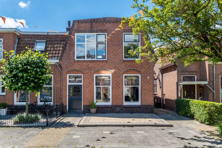 Bekijk foto 1 van Kloosterstraat 9