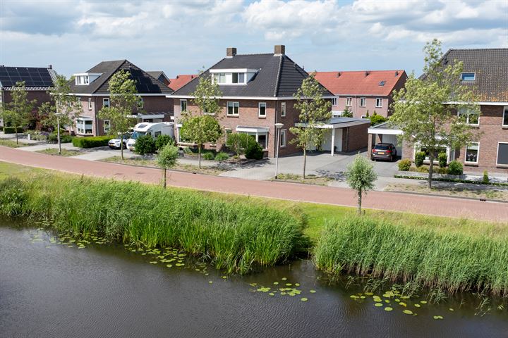 Bekijk foto 32 van Kanaaldijk-noord 68