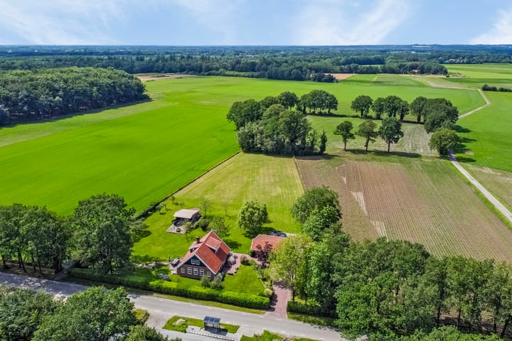 Foto 2 van Denekamperstraat 25