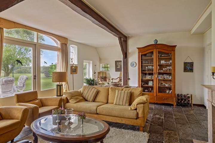 Foto 10 van Denekamperstraat 25