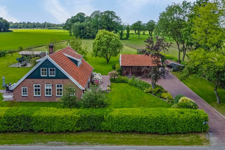 Bekijk foto 48 van Denekamperstraat 25