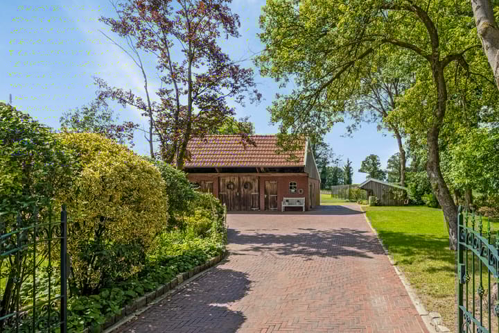 Foto 49 van Denekamperstraat 25