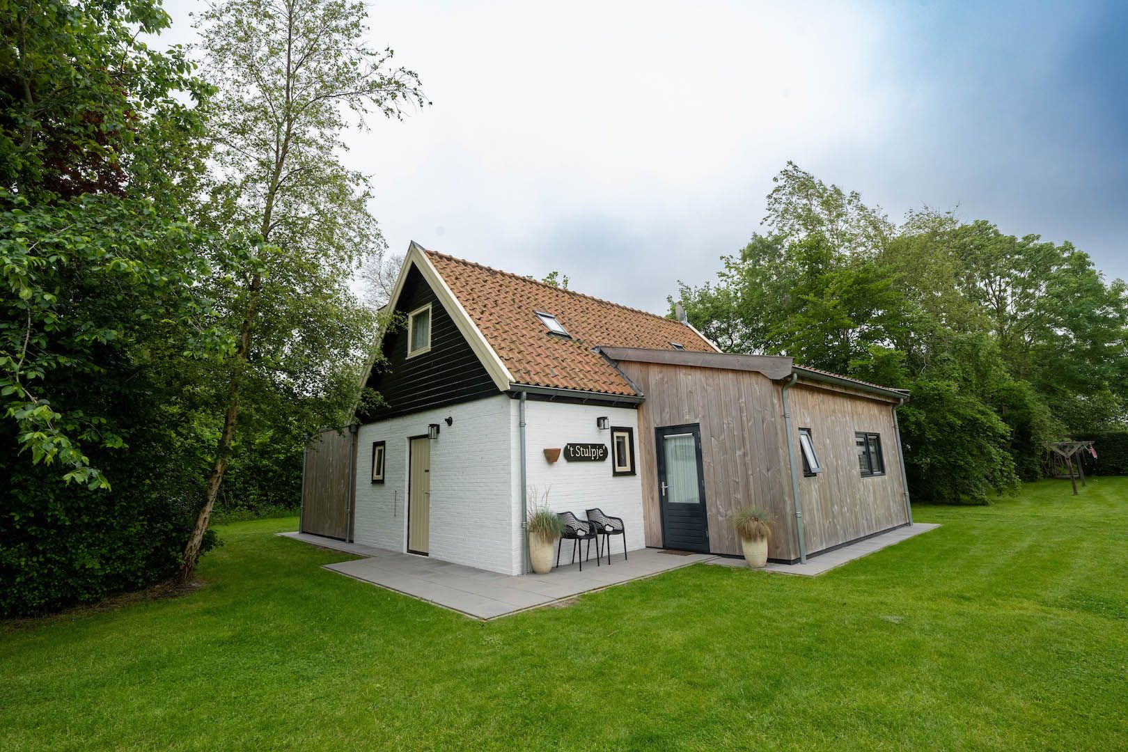 3-bedroom freehold villa in De Koog — photo 2 of 5
