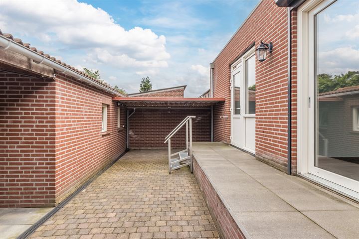 Bekijk foto 30 van Groenlingstraat 26