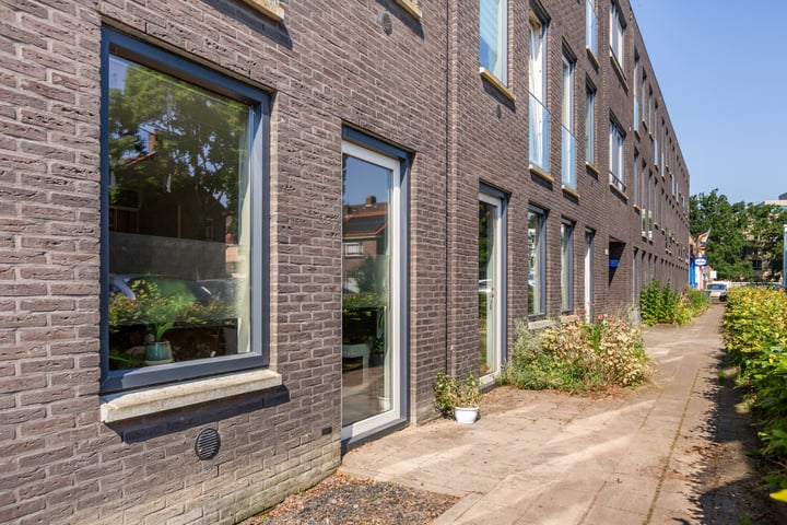 Bekijk foto 3 van Berlagestraat 74