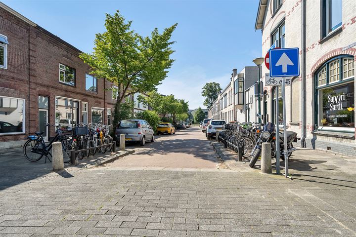 Bekijk foto 36 van Prinses Beatrixstraat 15