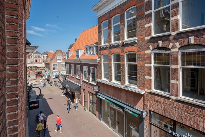 View photo 44 of Jacob Gerritstraat 15-B