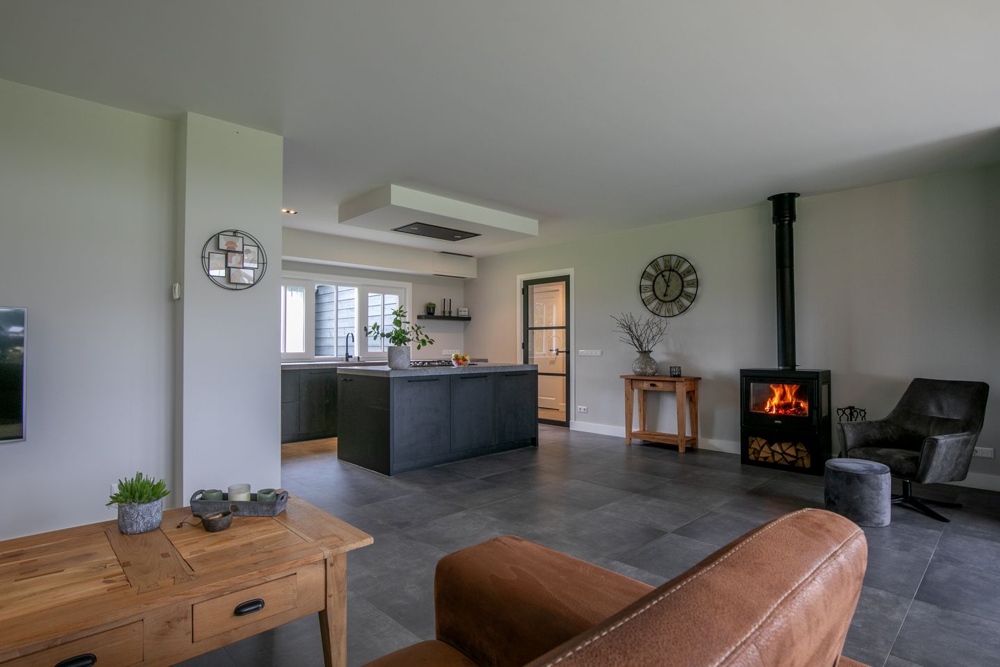 Foto 14 van Middelaar 3