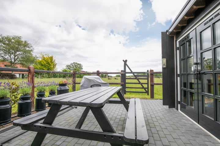 Photo 60 of Middelaar 3