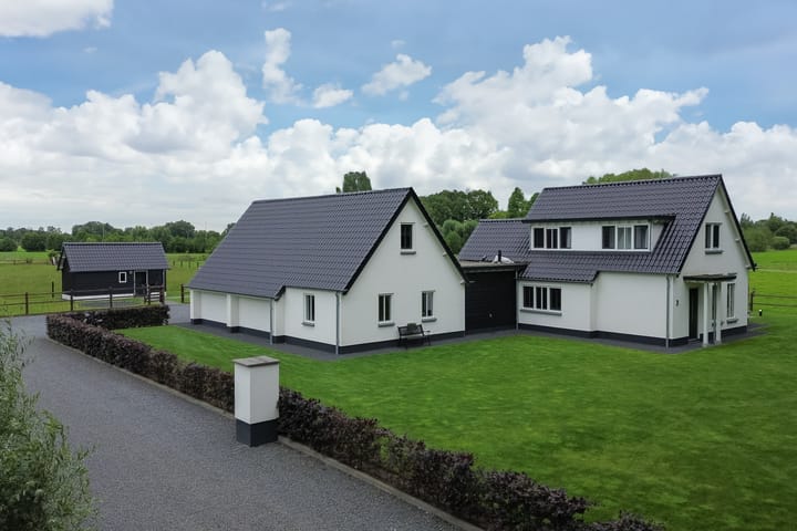 Photo 69 of Middelaar 3