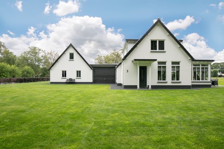 Photo 70 of Middelaar 3