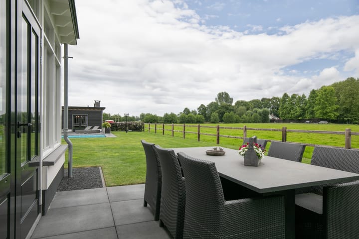 Photo 75 of Middelaar 3