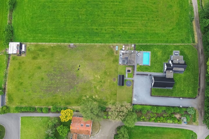 Photo 83 of Middelaar 3