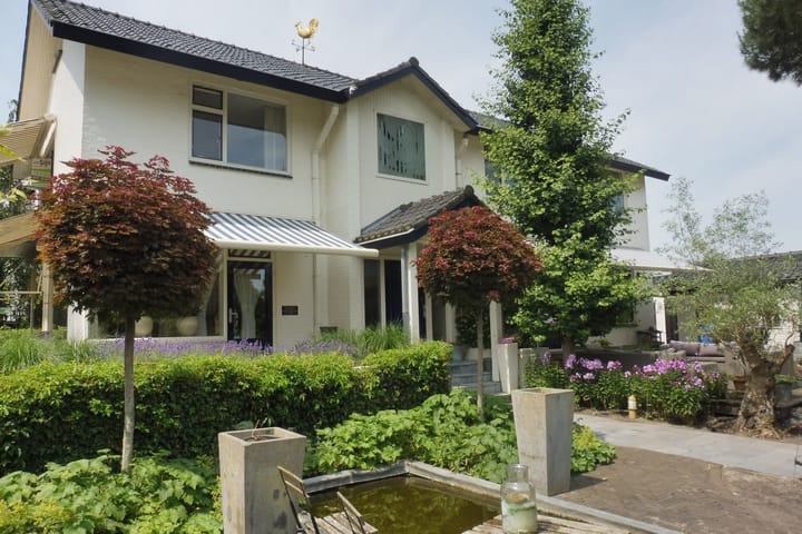 Foto 3 van Biezen 78