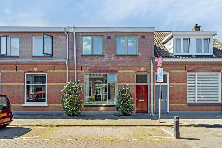 Bekijk foto 32 van Eendrachtstraat 15