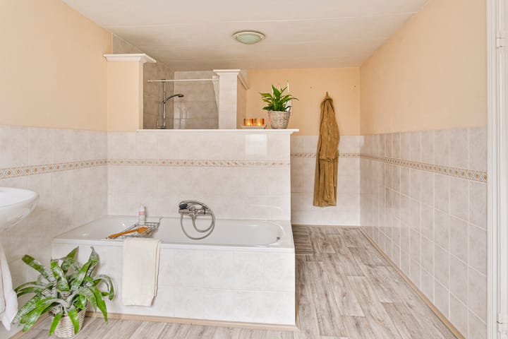 Foto 17 van Eiermarkt 19