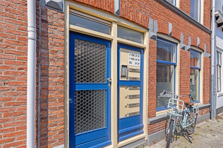 Bekijk foto 3 van Nieuwstraat 24-B