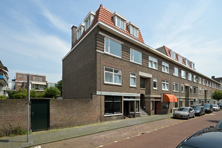 Bekijk foto 4 van Hendrik Zwaardecroonstraat 64