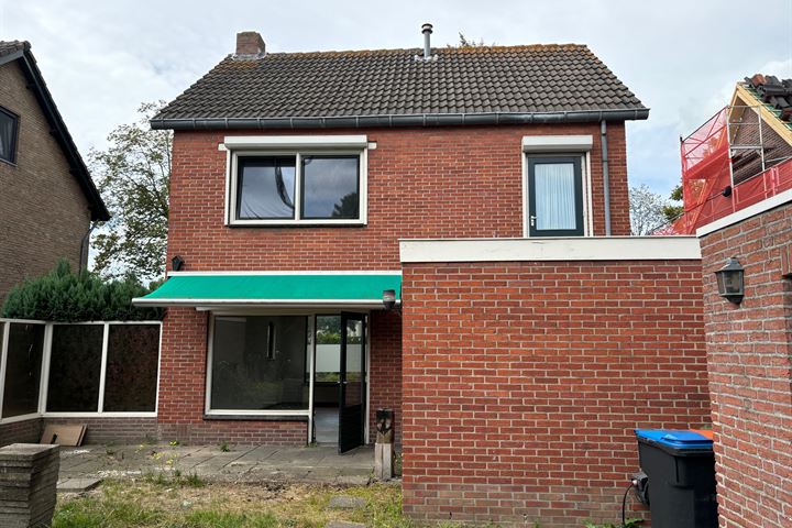 View photo 14 of Aabeekstraat 18