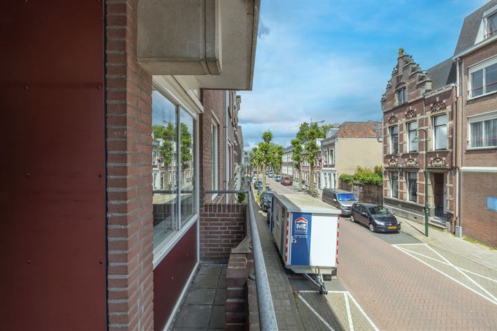 View photo 28 of Crabethstraat 7-A