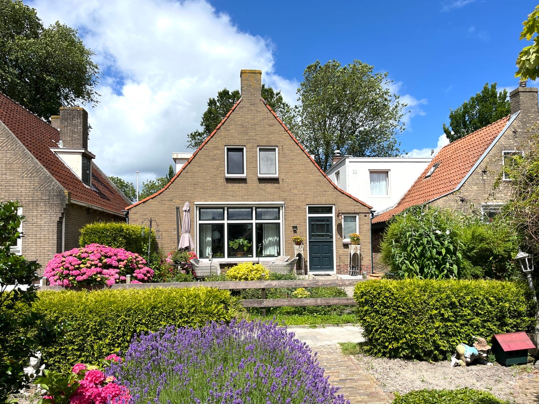 Photo 1 of Middenstreek 43