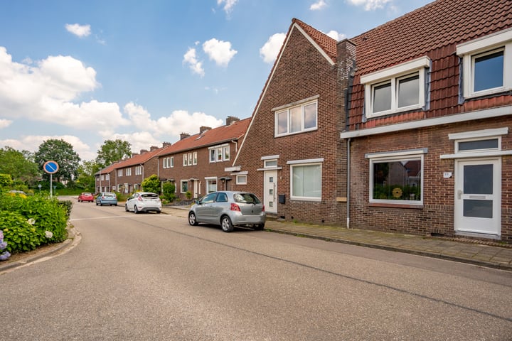 Bekijk foto 37 van Stasstraat 23