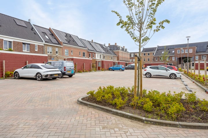 Bekijk foto 19 van Huiskensstraat 68