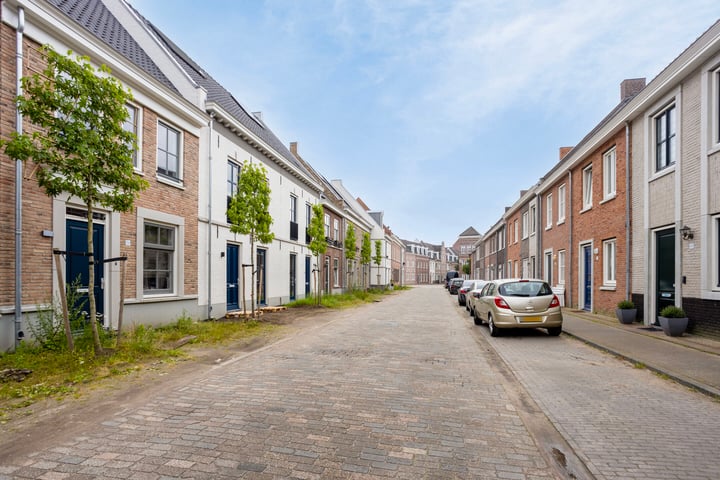 Bekijk foto 20 van Huiskensstraat 68