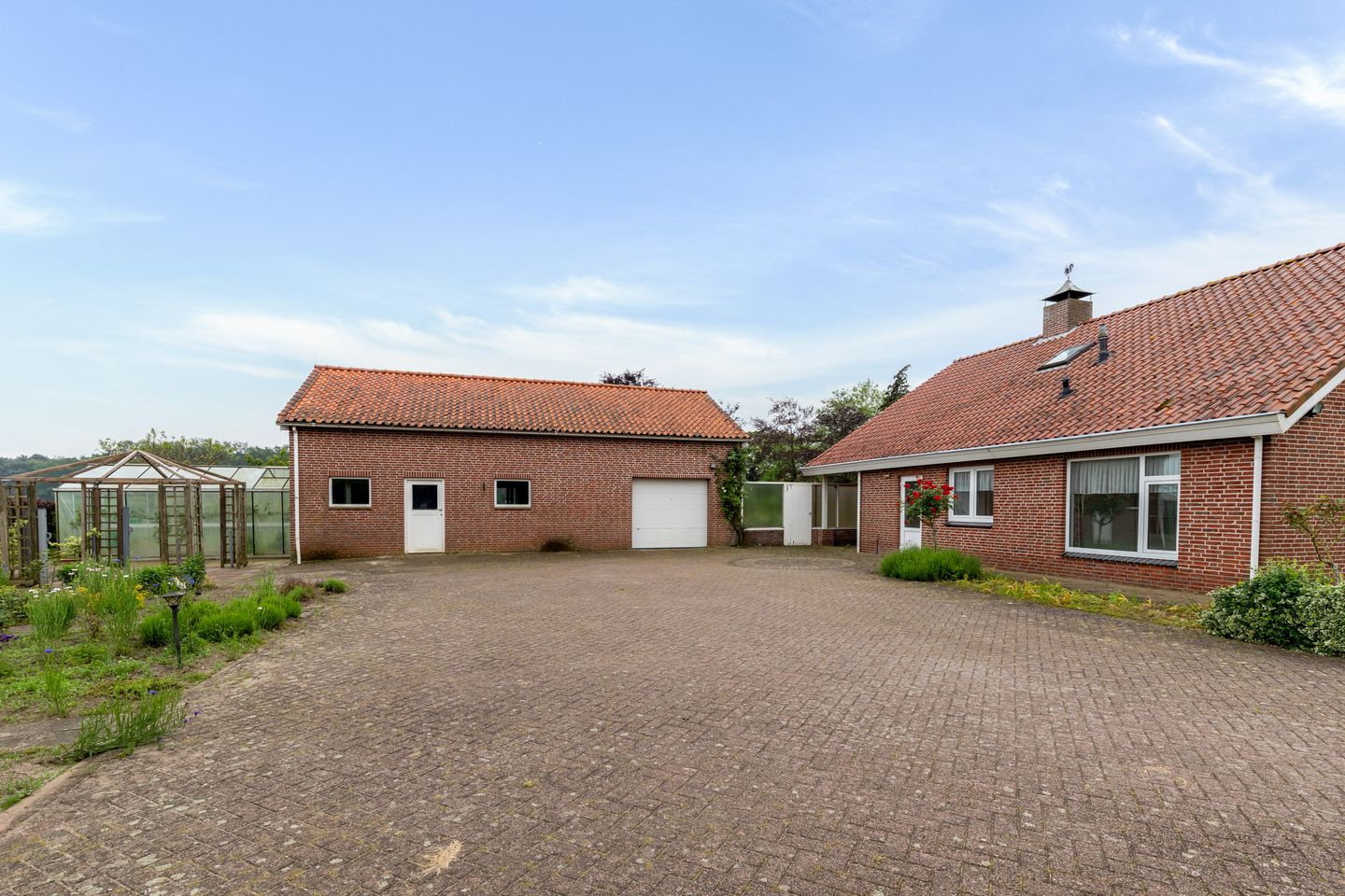 Foto 4 van de Brand 34