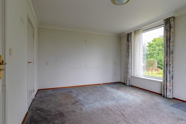 Foto 17 van de Brand 34