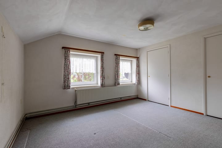 Foto 29 van de Brand 34