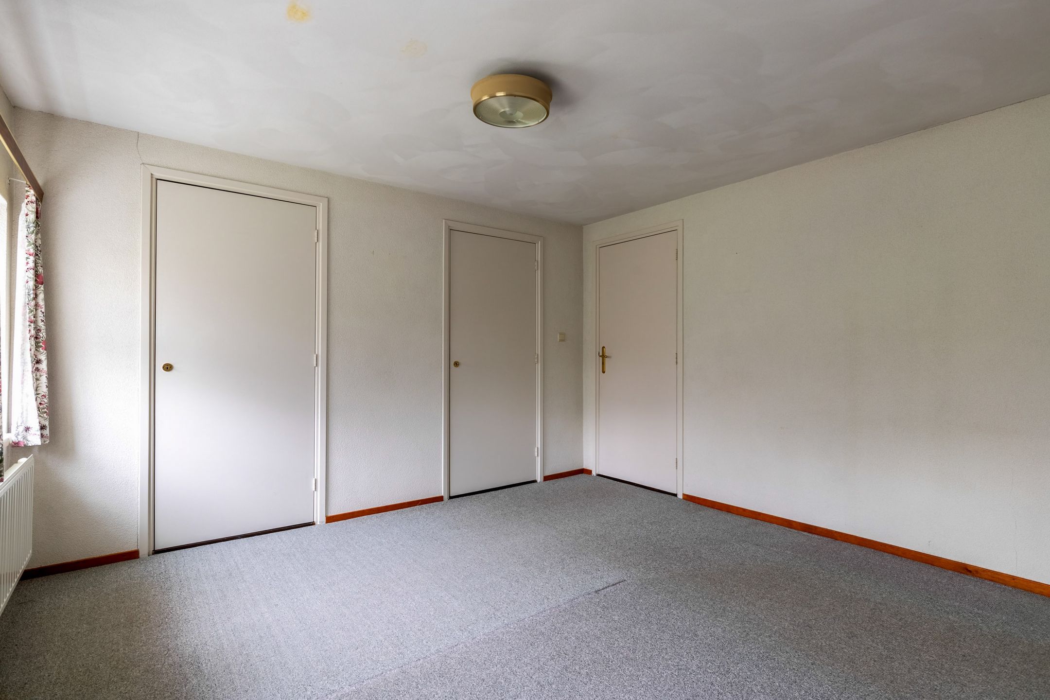 Foto 30 van de Brand 34