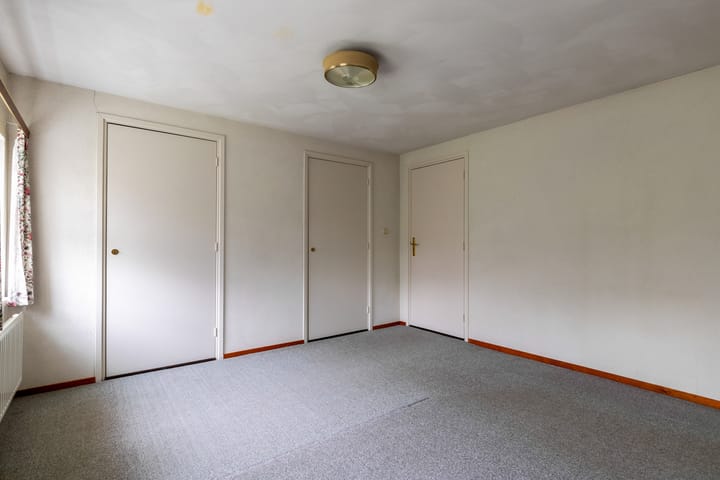 Foto 30 van de Brand 34