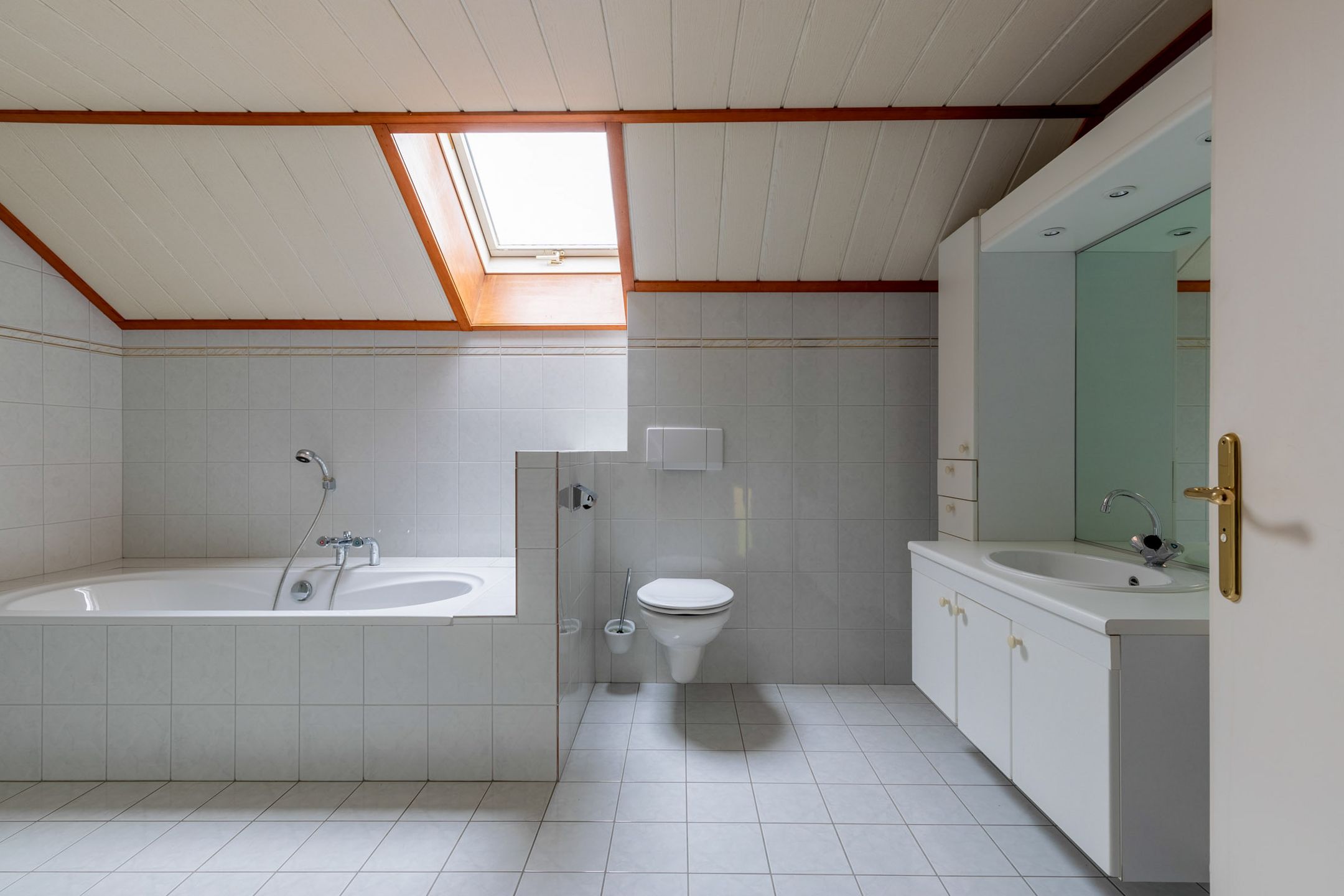 Foto 33 van de Brand 34