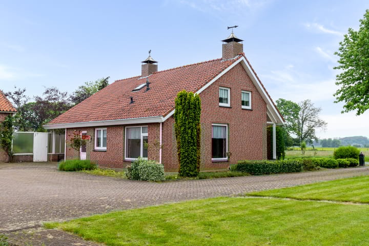 Foto 40 van de Brand 34