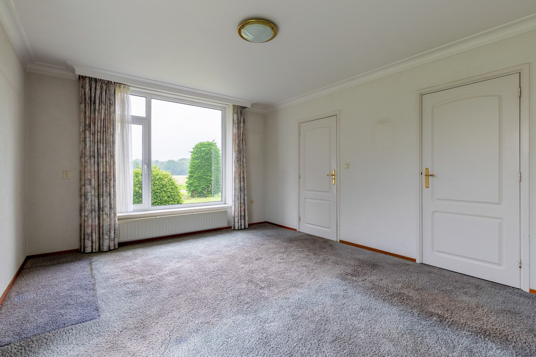 Foto 21 van de Brand 34