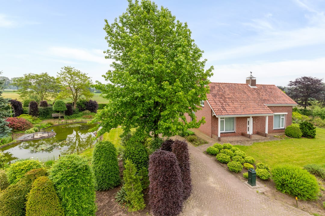 Foto 52 van de Brand 34