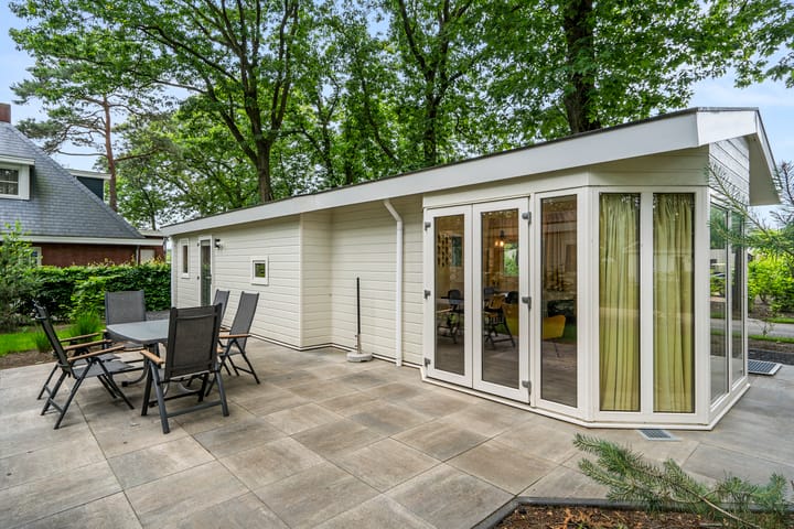 Photo 2 of Vijverlaan 1-Q35