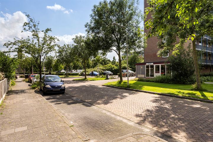 Bekijk foto 31 van Telemannstraat 44