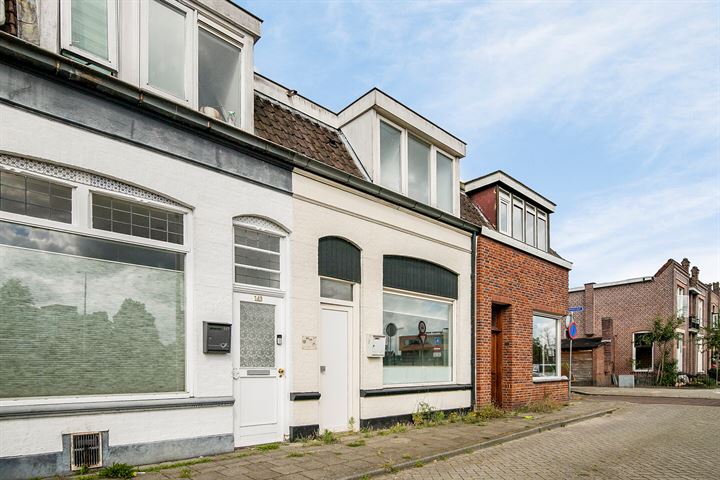 Bekijk foto 1 van Ambtstraat 141