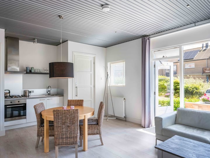 Foto 5 van Van Hasseltweg 10